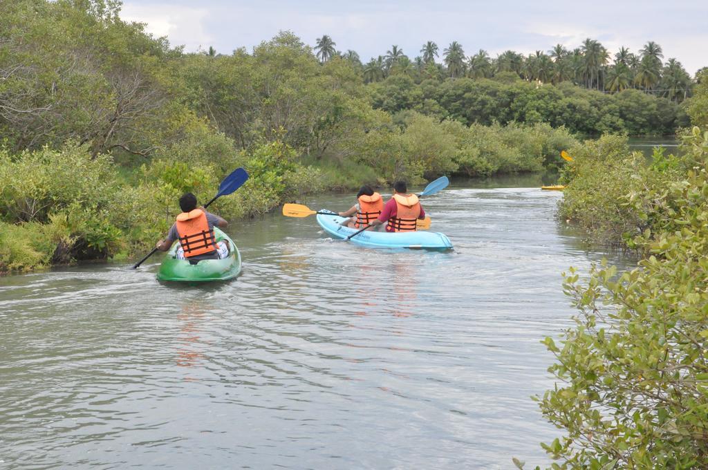 Ruwala Resort Kalkudah Eksteriør billede