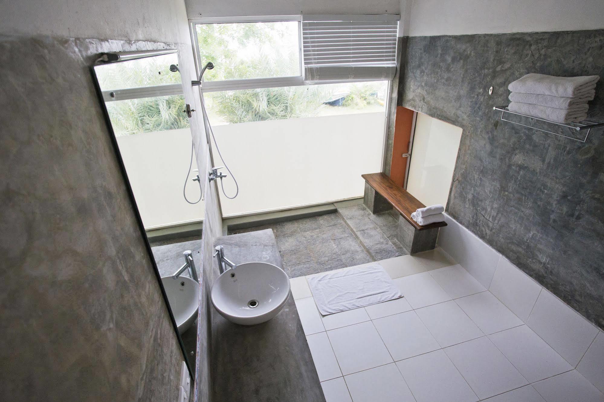 Ruwala Resort Kalkudah Eksteriør billede