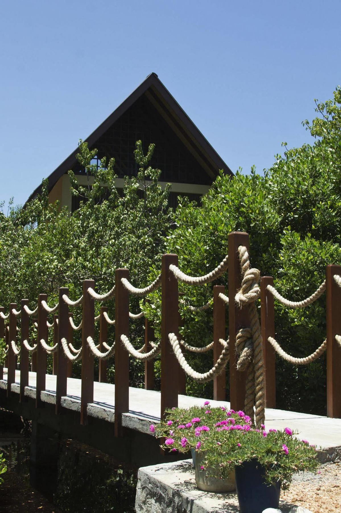 Ruwala Resort Kalkudah Eksteriør billede